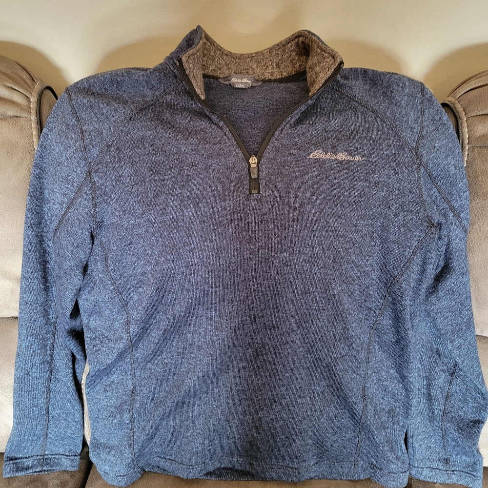 Eddie Bauer Men's Blue Sweater